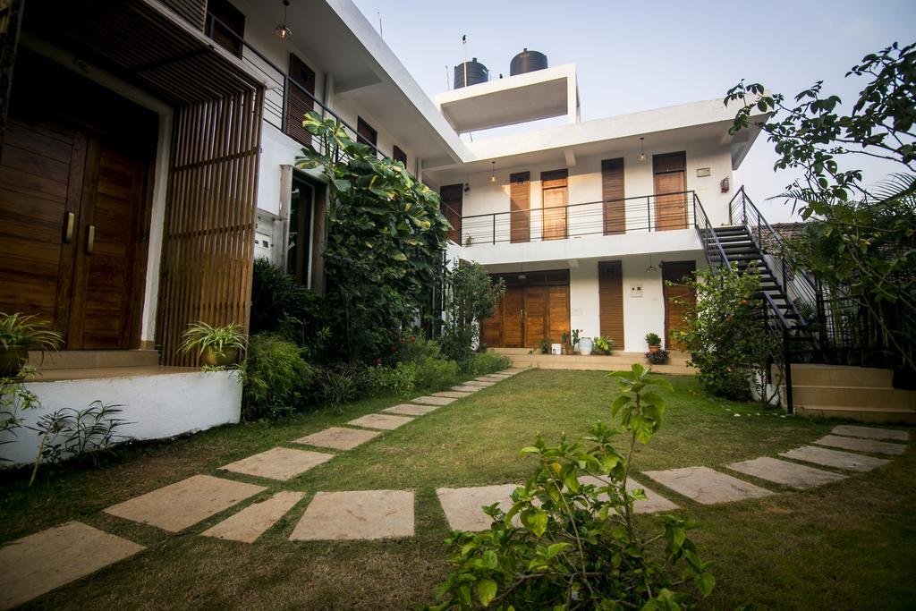 Casa Cubo By The Beach Bed & Breakfast Calangute Exterior photo